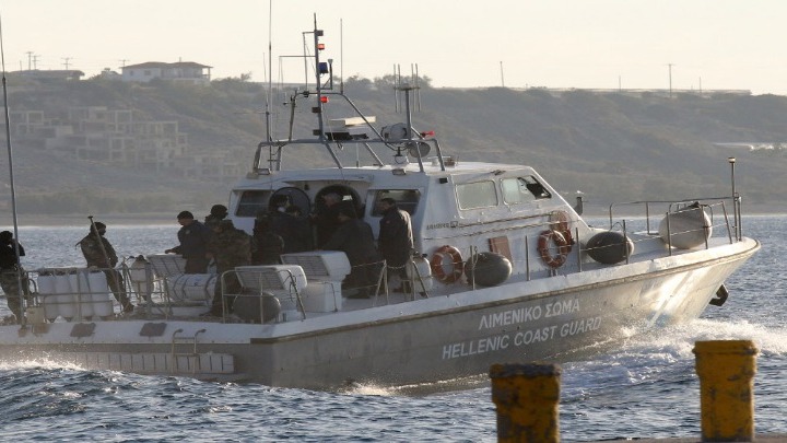Περιπέτεια εν πλω το μεσημέρι της Τετάρτης για δώδεκα αλλοδαπούς