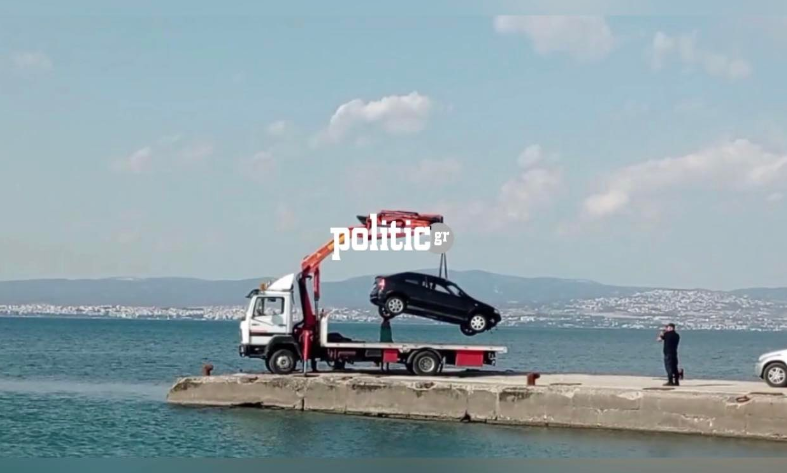 H ανακοίνωση του Λιμενικού για την αυτοκτονία μητέρας και γιου στους Ν. Επιβάτες – «Ήταν δεμένοι με χειροπέδες, και έπεσαν στη θάλασσα», λέει μάρτυρας