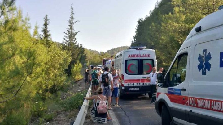 Τουρκία: Τροχαίο πριν από γάμο με 8 νεκρούς και 10 τραυματίες