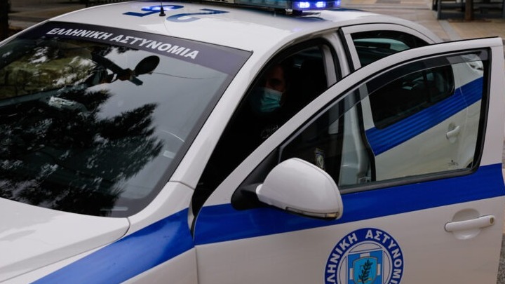 Ραφήνα: 42χρονος ξυλοκοπήθηκε μέχρι θανάτου έξω από μπαρ