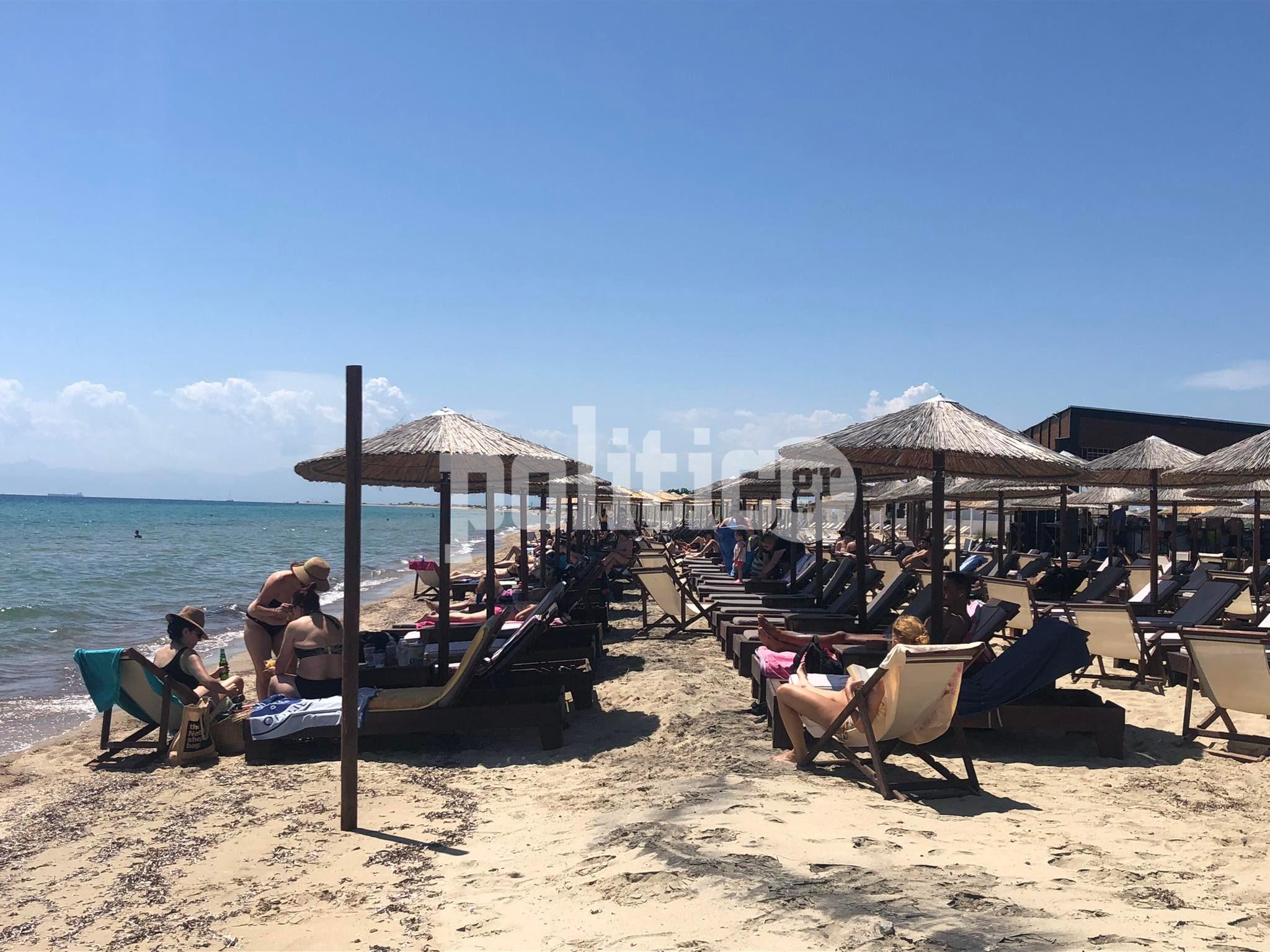 Χαλκιδική: Η απάντηση του beach bar στην καταγγελία μητέρας ότι της απαγορεύτηκε να ταΐσει το παιδί της