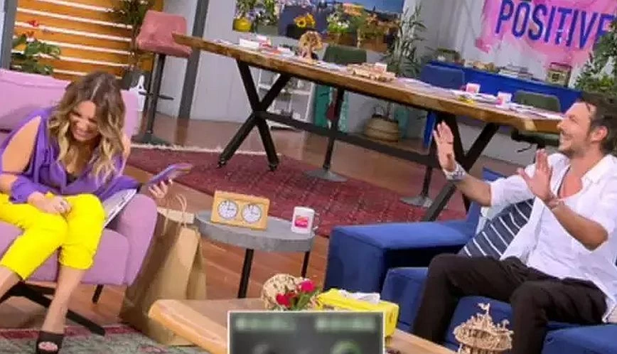 Ιωάννης Παπαζήσης: Δεν απέφυγε δύο ακατάλληλες λέξεις στην εκπομπή της Ναταλίας Γερμανού
