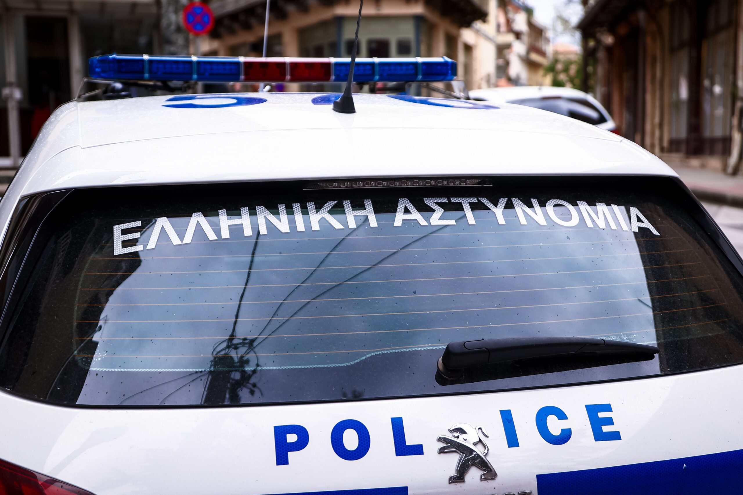 Κρήτη: Τέσσερις συλλήψεις για διαρρήξεις στο Ηράκλειο – Χειροπέδες σε δύο ανήλικους