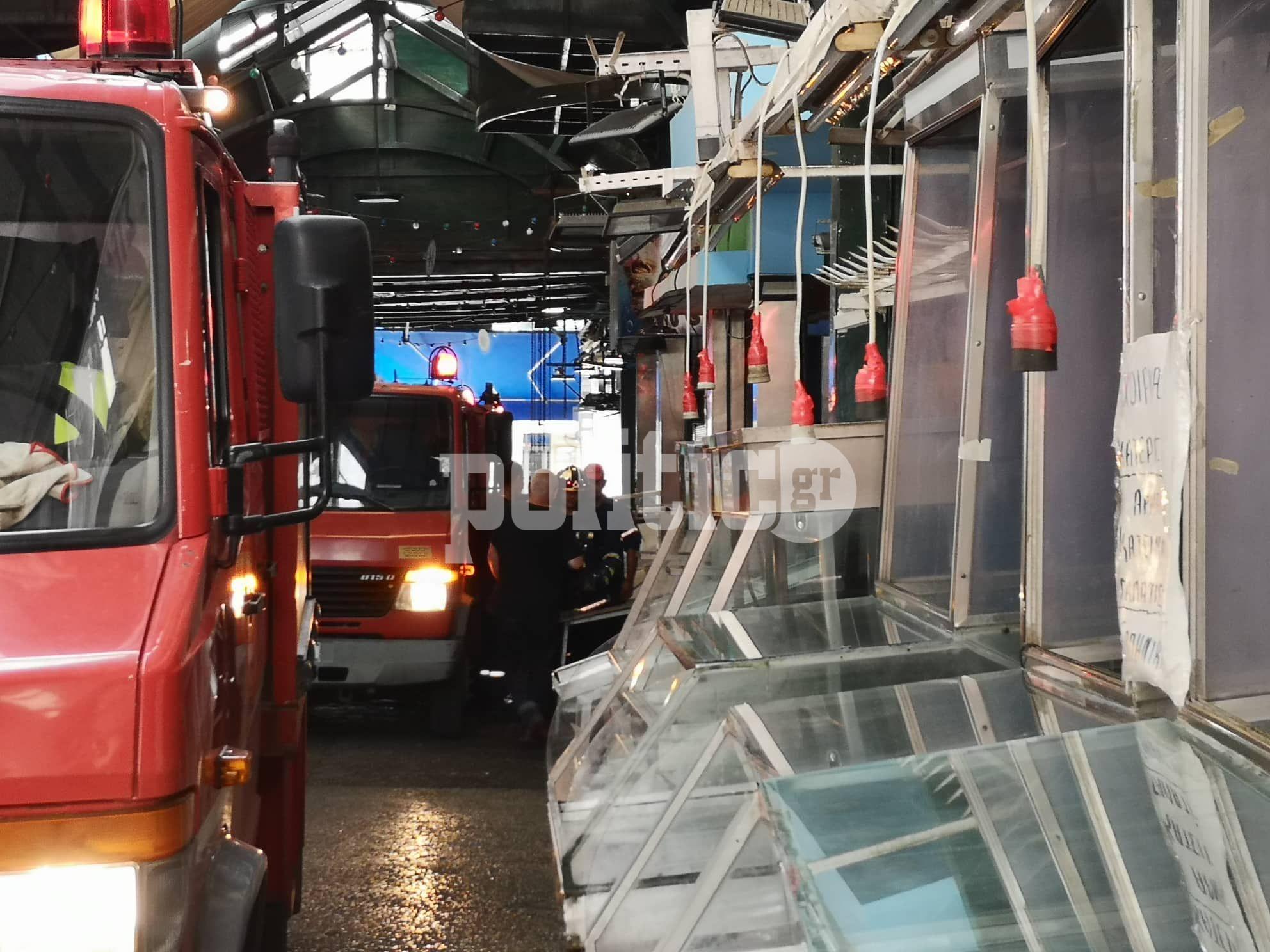 Θεσσαλονίκη: Φωτιά σε ιχθυοπωλείο στο Καπάνι (pics & vid)