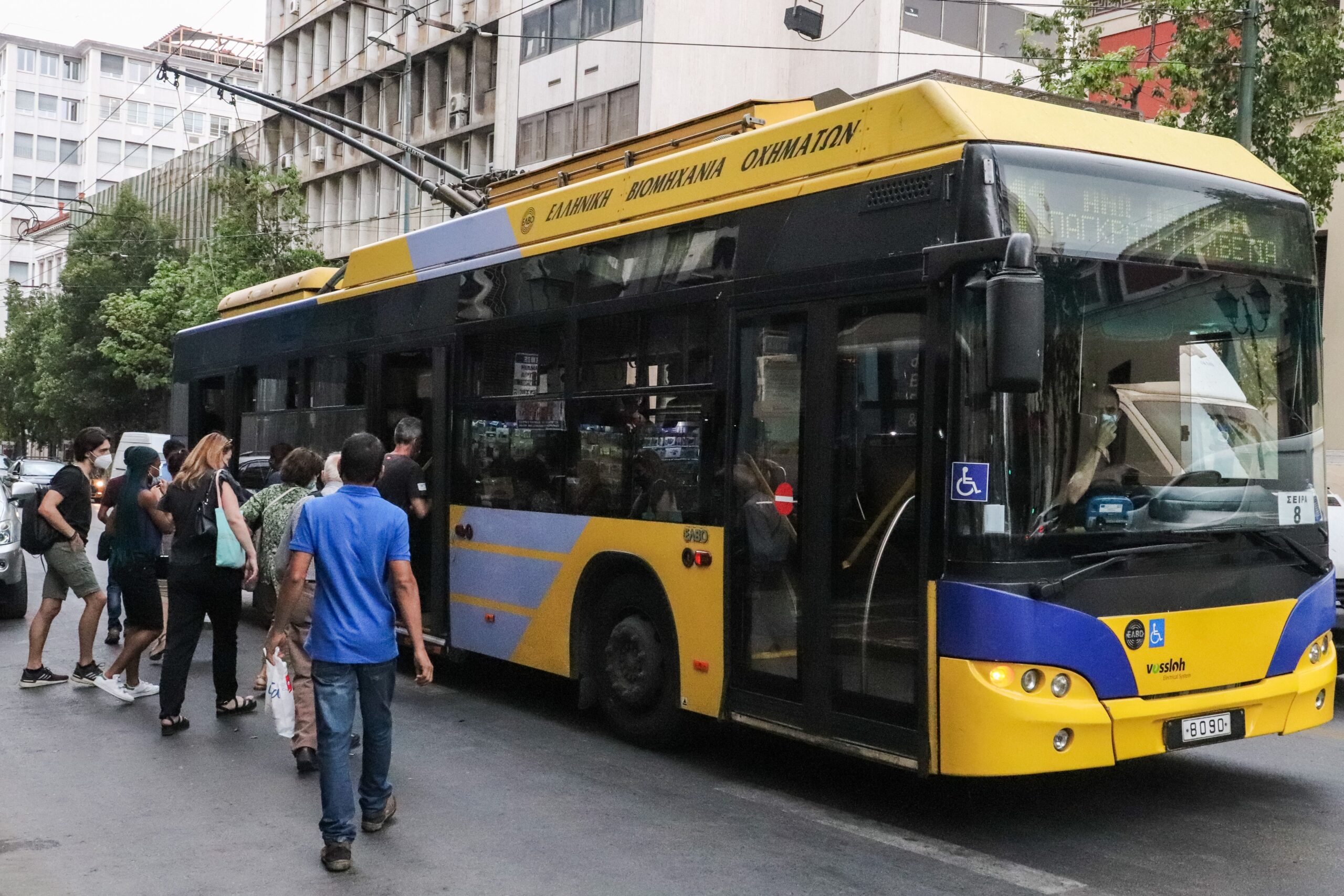 Νέα στάση εργασίας αύριο σε τρόλεϊ και λεωφορεία – Θα κινηθούν 09:00 – 21:00