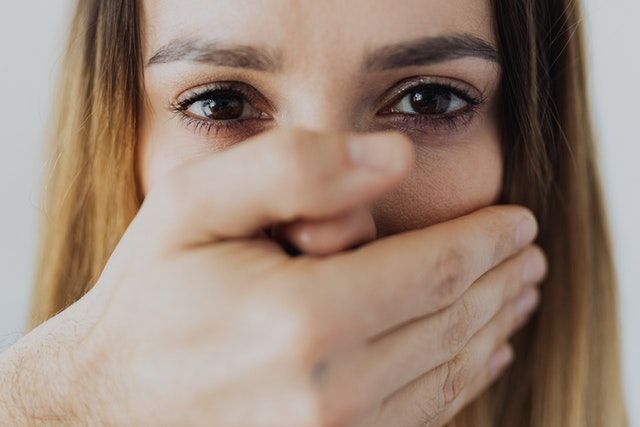 Φρίκη στην Ινδία: Μητέρα και 6χρονη έπεσαν θύματα βιασμού μέσα σε αυτοκίνητο