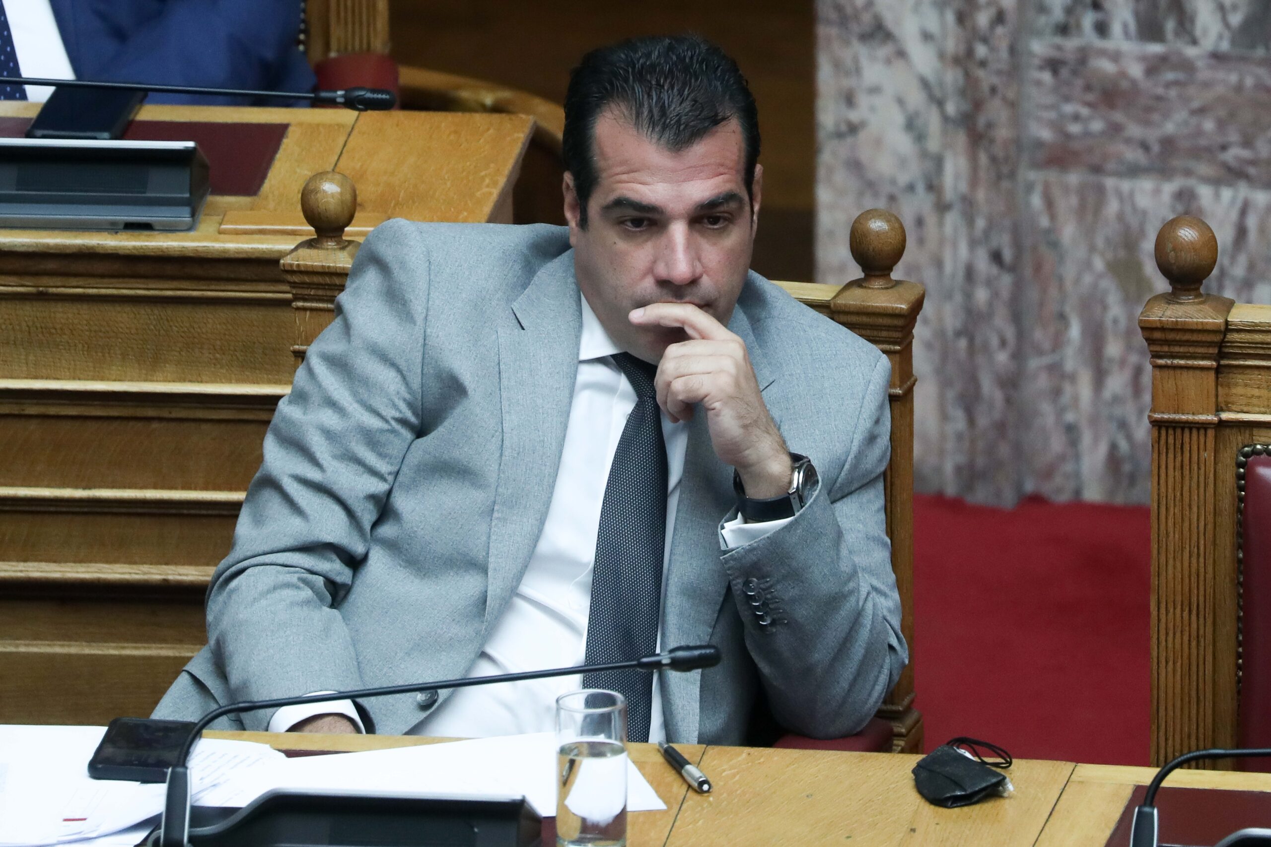 Πλεύρης: «Το ΕΣΥ δεν πιέζεται σε κλίνες ΜΕΘ – Δεν υπάρχει υποχρέωση να παρθούν μέτρα»