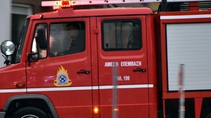 Διοικητικά πρόστιμα για πυρκαγιές σε ξηρά χόρτα σε Πιερία και Πέλλα