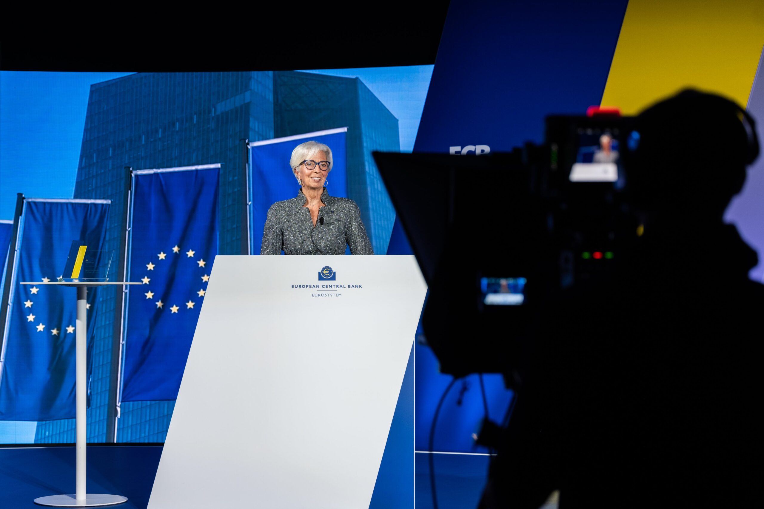 ΔΝΤ: Αναθεώρησε πτωτικά τις προβλέψεις για την παγκόσμια ανάπτυξη