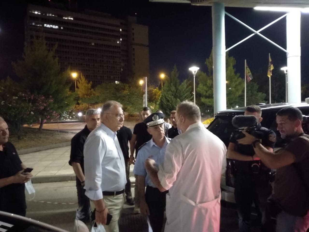 Τ. Θεοδωρικάκος: «Ευχαριστώ τους δύο αστυνομικούς – Έδρασαν με αυτοθυσία στα Πατήσια»