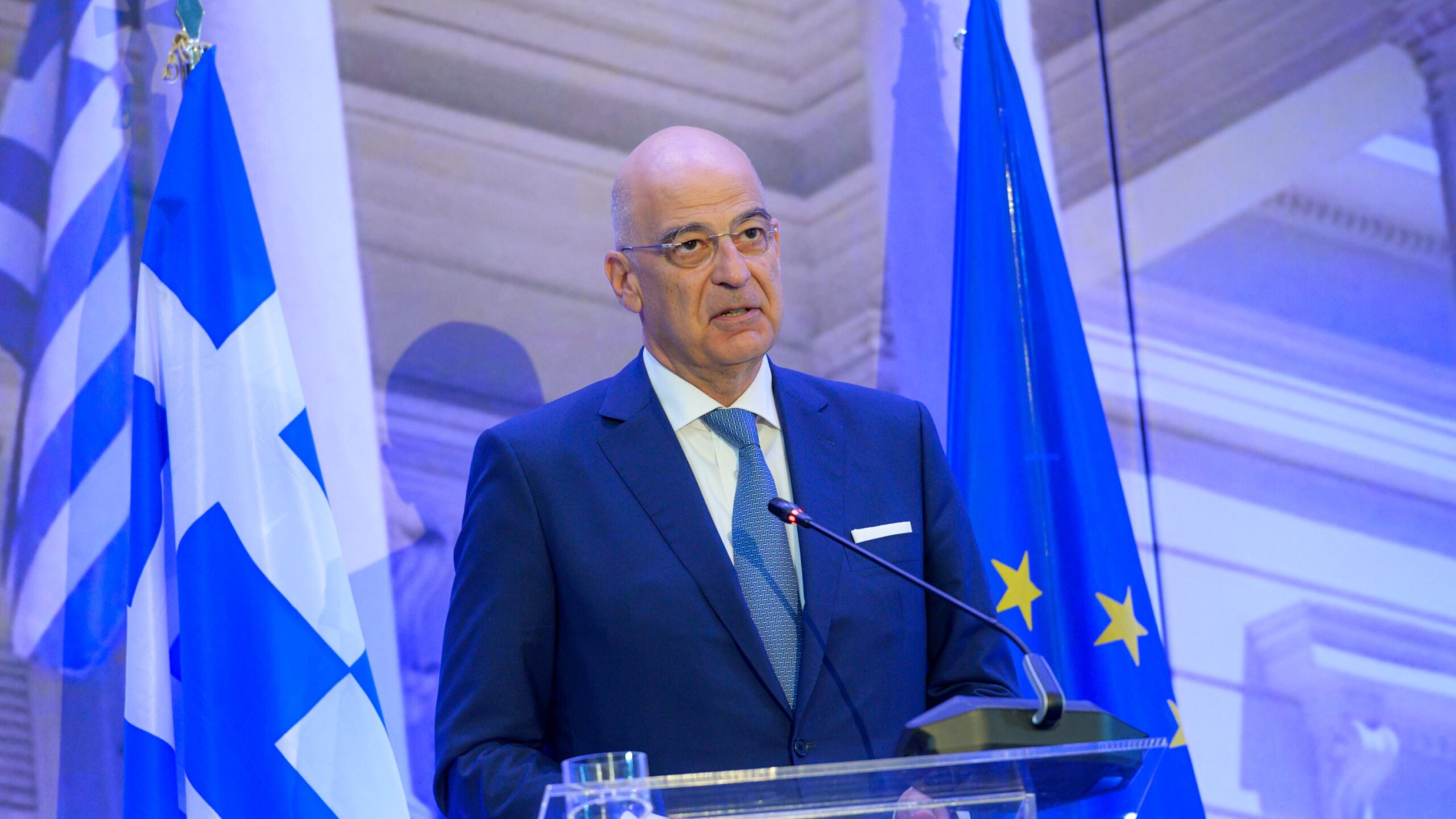 Στην Κύπρο ο Νίκος Δένδιας