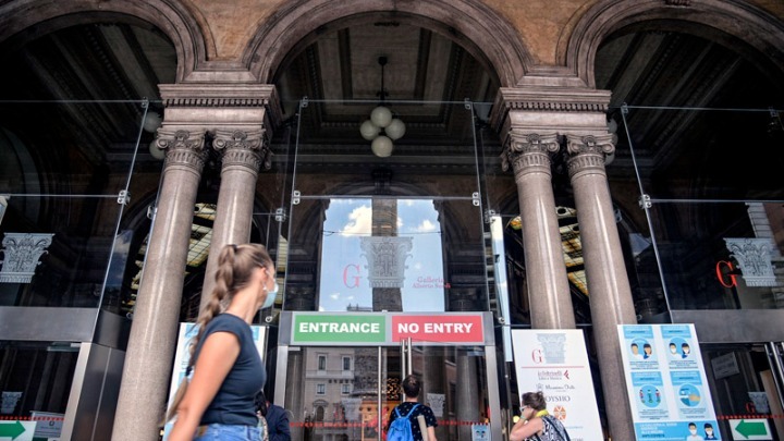 Ιταλία: Περισσότερα από 1 εκατ. τα ενεργά κρούσματα κορονοϊού