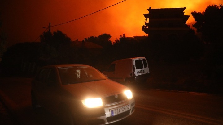 Κανονικά διεξάγεται η κυκλοφορία στη λεωφόρο Πεντέλης και στην Αττική Οδό