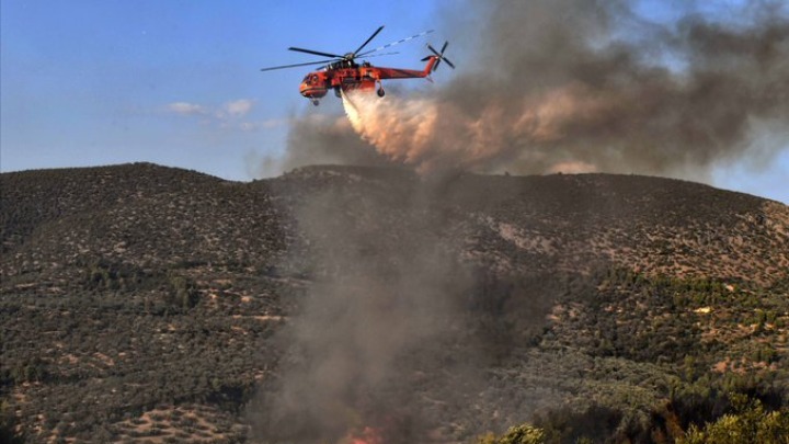 Πολύ υψηλός κίνδυνος πυρκαγιάς αύριο για 8 περιφέρειες της χώρας