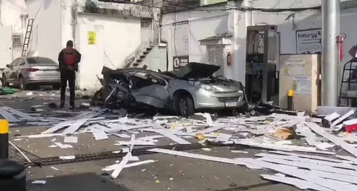 Βραζιλία: Aυτοκίνητο εξερράγη όταν ο οδηγός του έβαζε αέριο – Συγκλονιστικό βίντεο