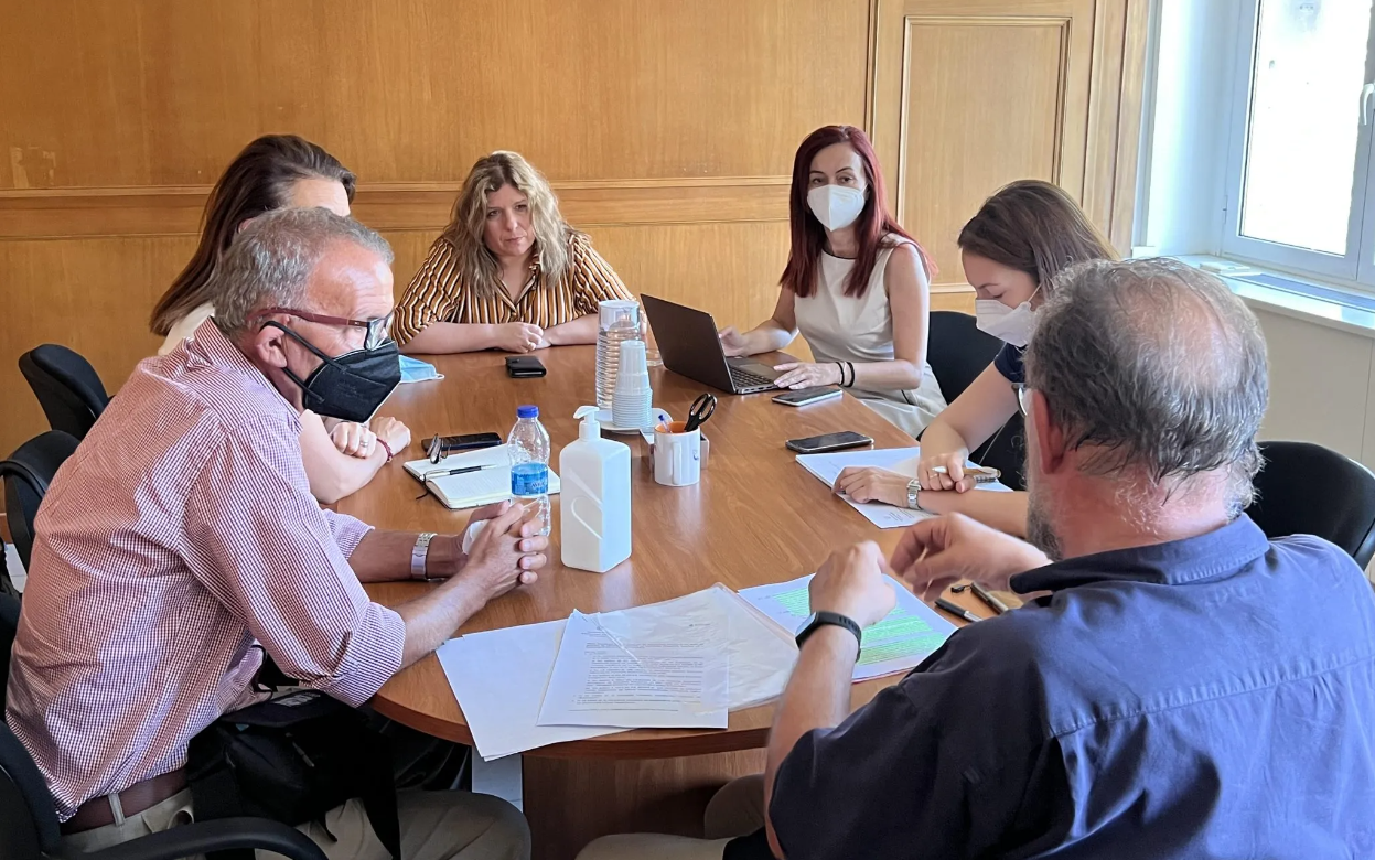 Συνάντηση Μ. Συρεγγέλα με εμπειρογνώμονες για το δημογραφικό