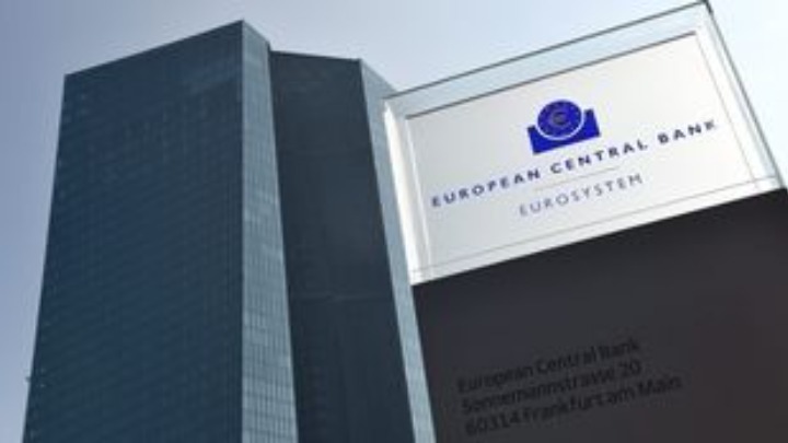 Σε άνοδο τα ομόλογα, όχι όμως και το ευρώ, μετά τις αποφάσεις της ΕΚΤ
