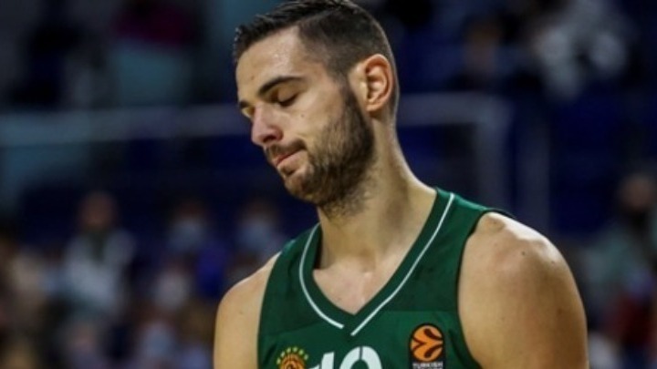 Παναθηναϊκός: Παρελθόν ο Παπαπέτρου