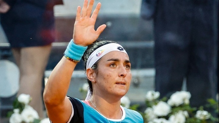 Wimbledon: Στα ημιτελικά η Ζαμπέρ μετά τη ρεβάνς από τη Ριμπάκινα