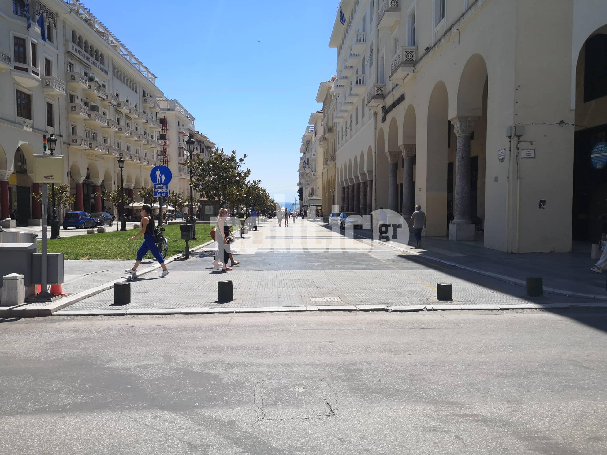 Η ζέστη κράτησε… κλεισμένους τους Θεσσαλονικείς (pics)