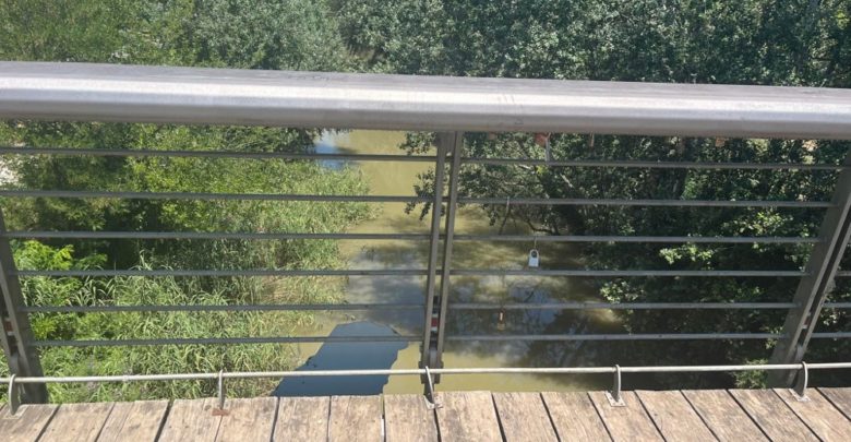 Λάρισα: H γυναίκα που έπεσε στον Πηνειό πήγε χωρίς σφυγμό στο νοσοκομείο και την επανέφεραν στη ζωή