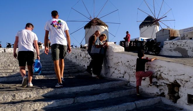 Ακρίβεια: Επηρεάστηκε ο τουρισμός από την άνοδο των τιμών;
