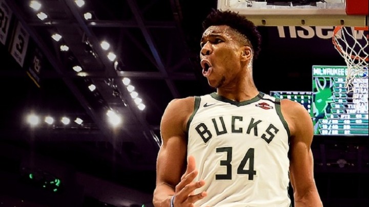 Giannis α λα… ιταλικά