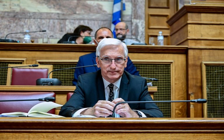 «Βόμβα» του νέου διοικητή της ΕΥΠ: «Κανείς δεν εξαιρείται από τις παρακολουθήσεις…»