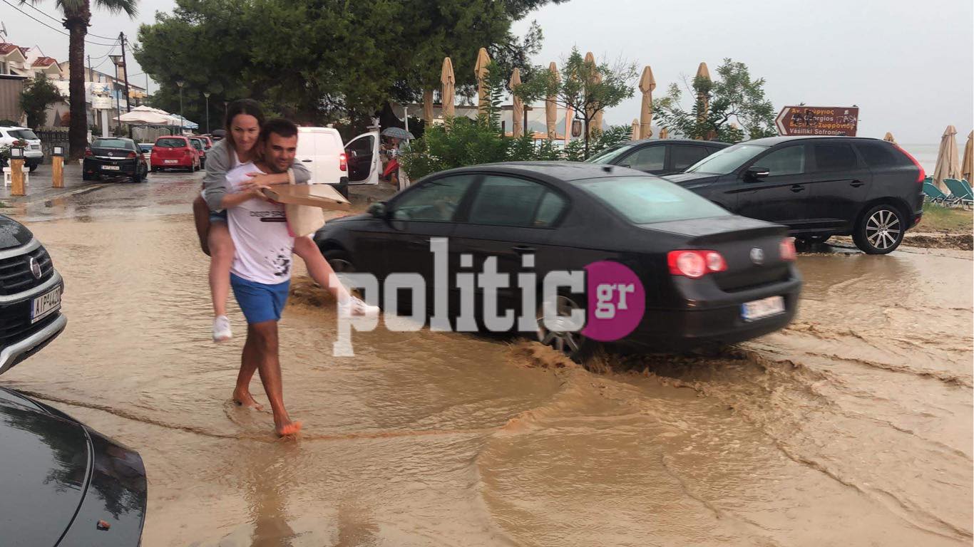 Χαλκιδική: Σφοδρή κακοκαιρία με έντονη βροχόπτωση – Μήνυμα από το 112 (pics & vid)