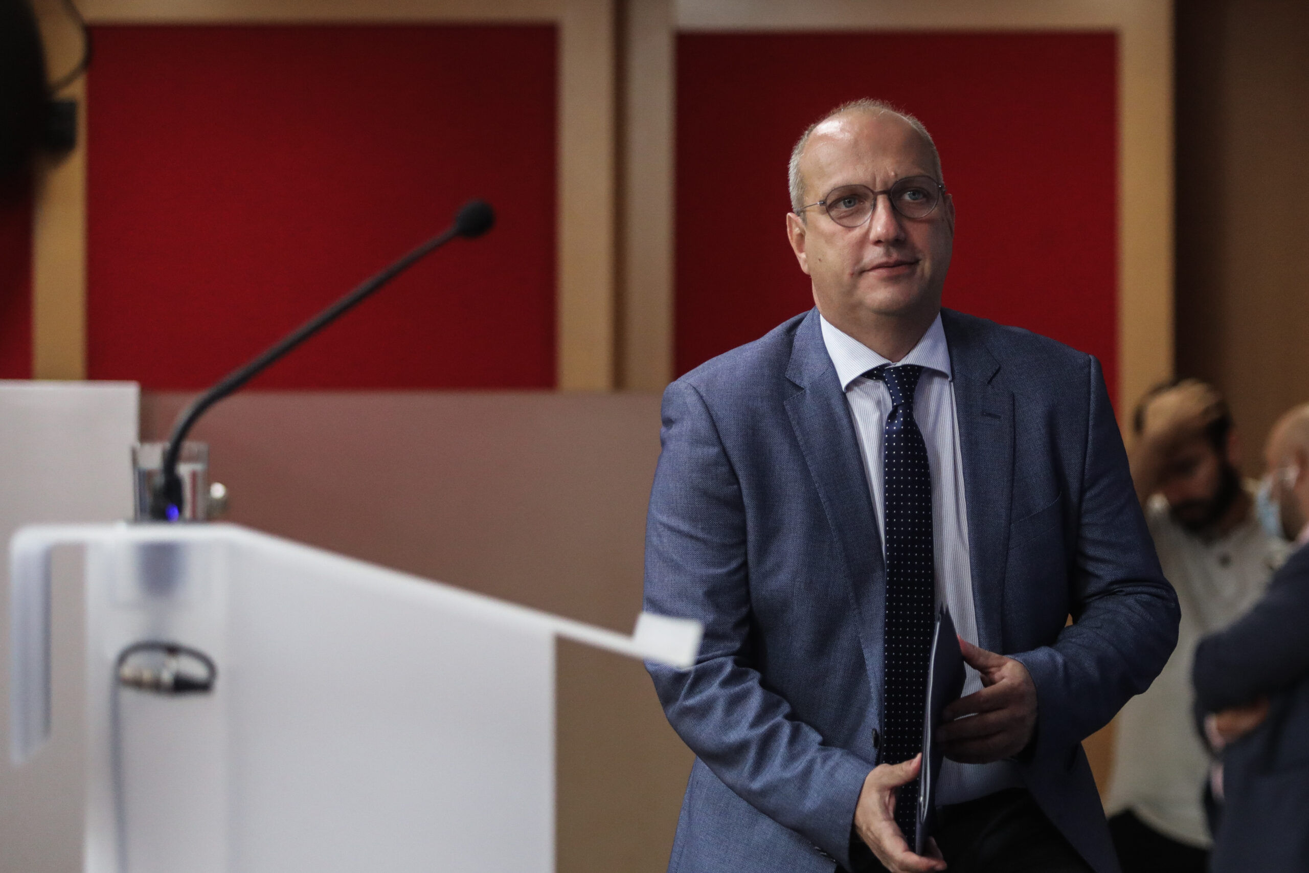 Γ. Οικονόμου: Η κυβέρνηση συμφωνεί στην επίσπευση του ανοίγματος της Βουλής στις 22 Αυγούστου