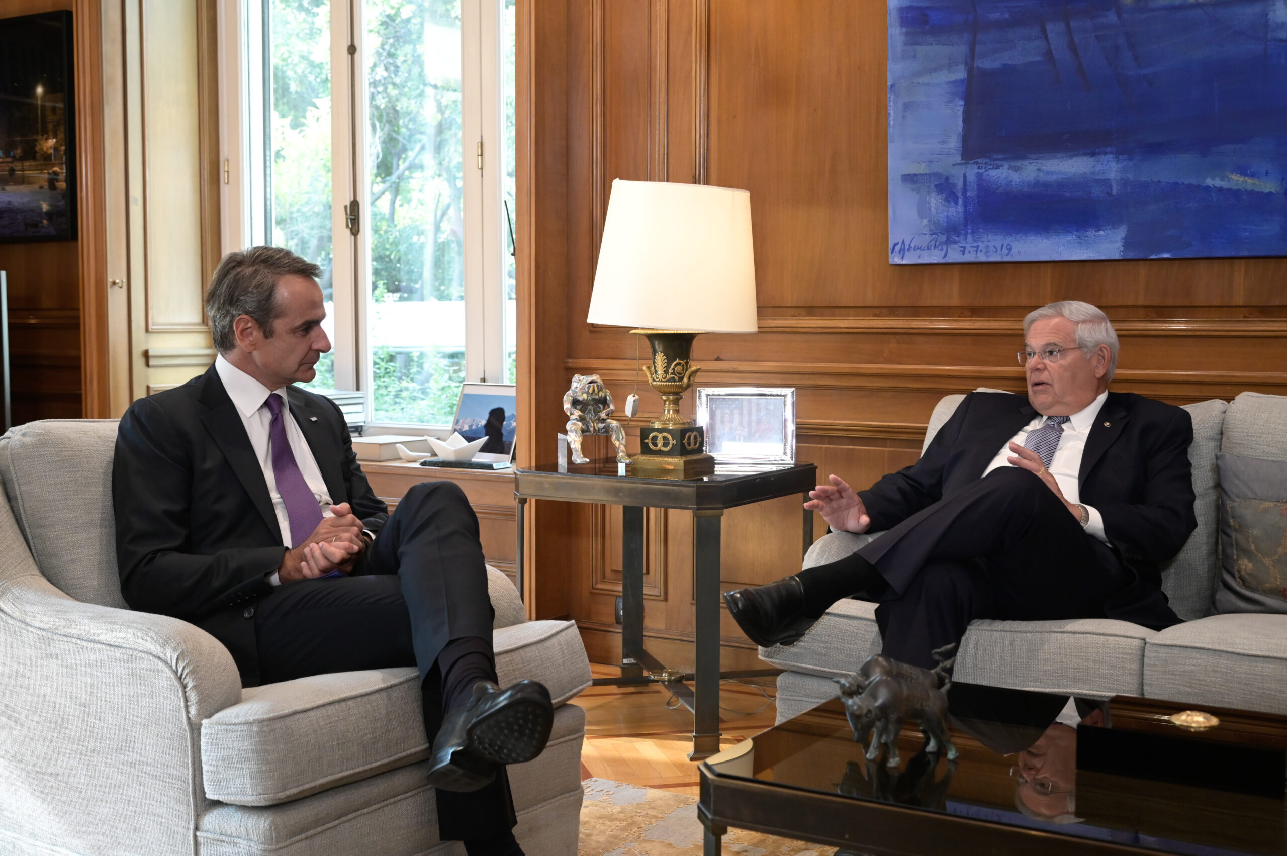 Συνάντηση Μητσοτάκη – Μενέντεζ – “Στο καλύτερο επίπεδο από ποτέ οι ελληνοαμερικανικές σχέσεις”