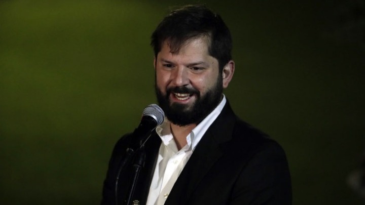 Χιλή: Η κυβέρνηση εξετάζει νομοσχέδιο για ελάττωση του χρόνου εργασίας – Πόσες ώρες προτείνει εβδομαδιαίως