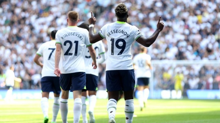 Premier League: Επίδειξη δύναμης με «τεσσάρα» η Τότεναμ