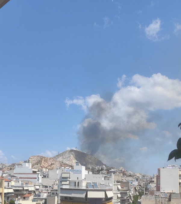 Οριοθετήθηκε η φωτιά στον Κορυδαλλό