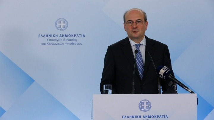 Κ. Χατζηδάκης: «Οι χαμηλότεροι φόροι ενθάρρυναν τις επενδύσεις και άρα τη δημιουργία νέων θέσεων εργασίας»