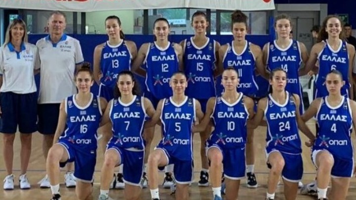 Νίκη και επί της Πολωνίας η εθνική κορασίδων