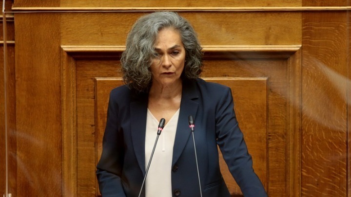 Σακοράφα σε Εξεταστική: Ευτελισμός των διαδικασιών η έγγραφη εξέταση της νόμιμης εκπρόσωπου της Intellexa