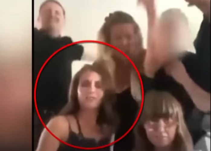 «Αλληλεγγύη στη Σάνα»: Φινλανδές ανεβάζουν βίντεο που χορεύουν στηρίζοντας την πρωθυπουργό