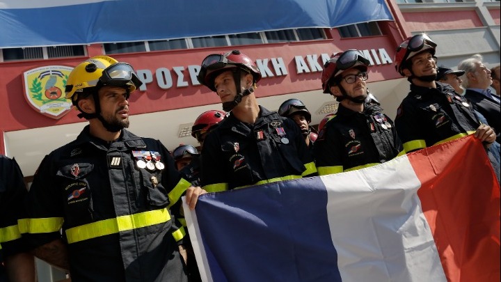 Αποστολή Γάλλων πυροσβεστών έφτασε στην Ελλάδα