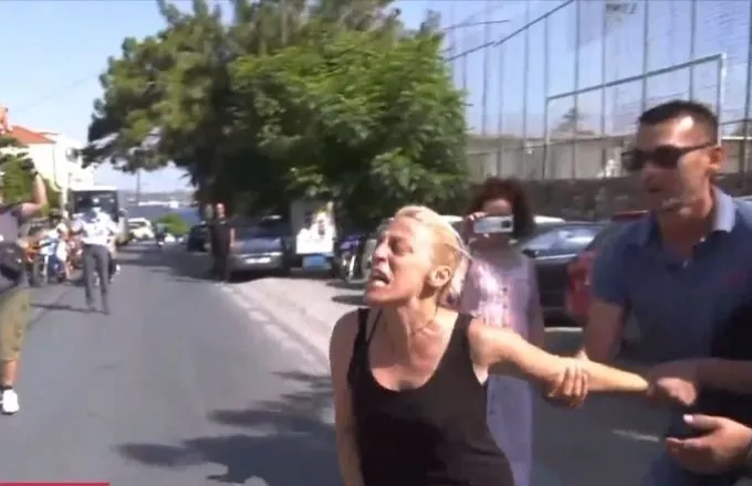 Λέσβος: Στον ανακριτή ο αστυνομικός για τον βιασμό ανήλικης – «Τι σου έκανε το μωρό μου, παιδεραστή» ξεσπά η μητέρα