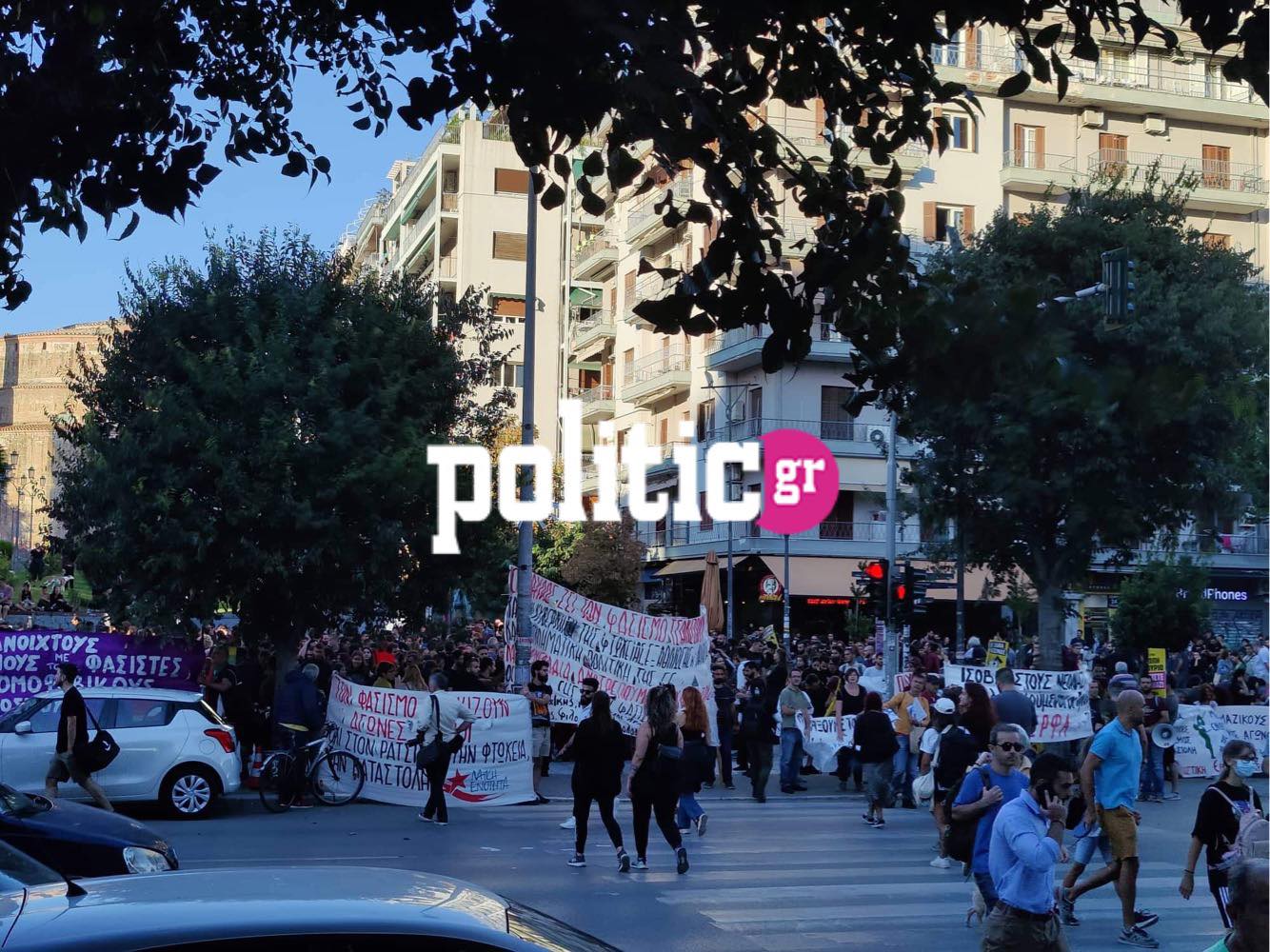 Θεσσαλονίκη: Συγκέντρωση μνήμης για τα 9 χρόνια από τη δολοφονία του Παύλου Φύσσα (pics & vids)