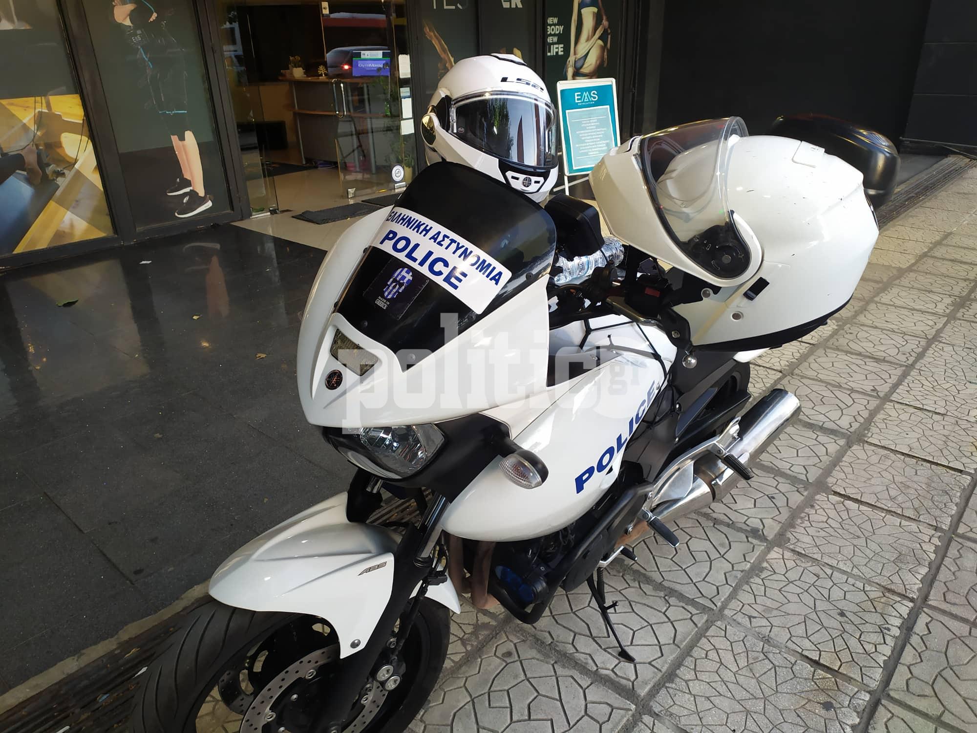 Πυροβολισμοί στην οδό Λαγκαδά – Αυτόπτης μάρτυρας στην politic: «Είδαμε τέσσερα άτομα που έτρεχαν»