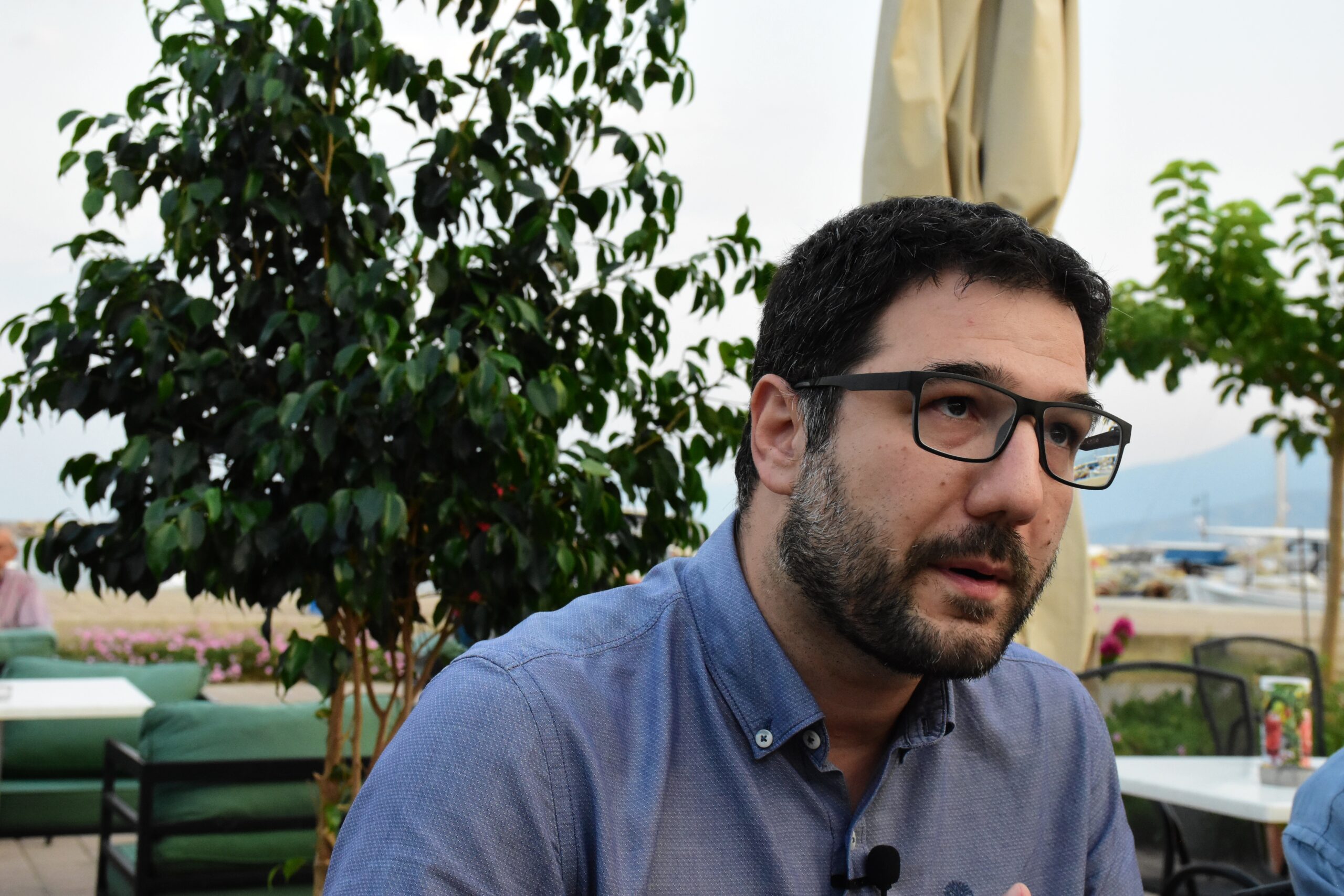 Ηλιόπουλος: «Μπροστά στο δύσκολο χειμώνα, ο κ. Μητσοτάκης μοιράζει ένα κουτί σπίρτα»