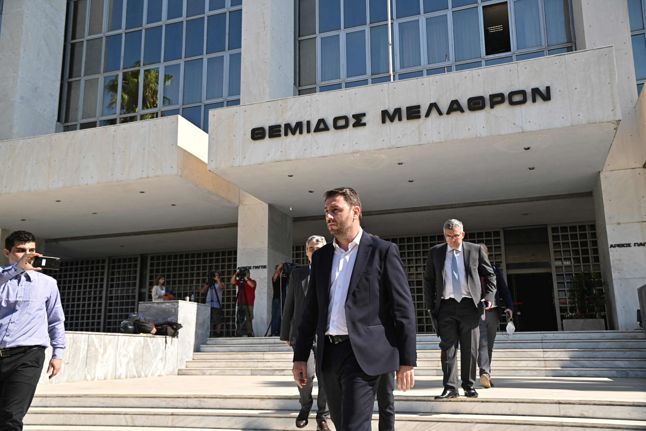 Την Παρασκευή στην Εξεταστική Επιτροπή για τις παρακολουθήσεις ο Ν. Ανδρουλάκης