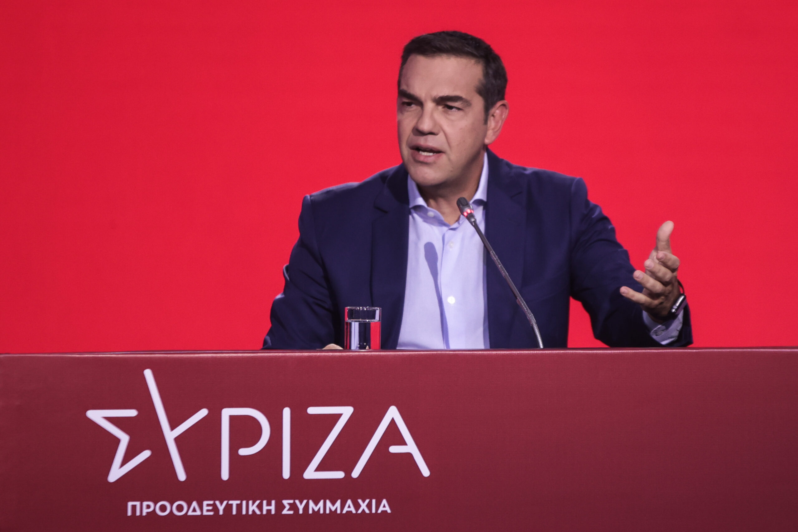 Αλ.Τσίπρας: Απολύτως εφικτή η νίκη του ΣΥΡΙΖΑ στην απλή αναλογική για τη νέα μεγάλη αλλαγή για τον τόπο (vid)