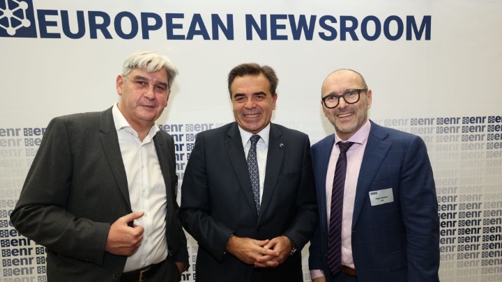Βέλγιο: Ο Μ. Σχοινάς εγκαινίασε την πρώτη κοινή ευρωπαϊκή αίθουσα σύνταξης