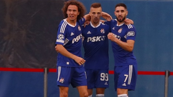 Champions League: «Σόκαρε» την Τσέλσι η Ντιναμό, εμφατική πρεμιέρα η Ντόρτμουντ