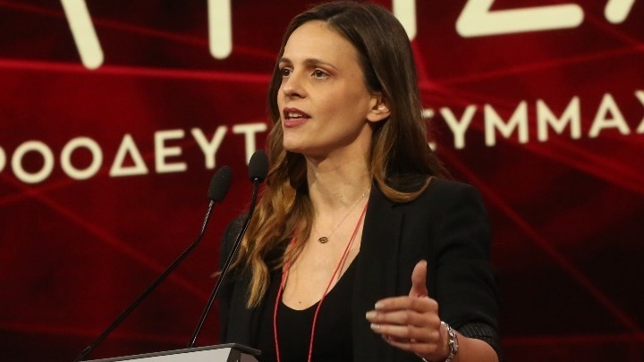 Αχτσιόγλου για την πιστοληπτική βαθμολόγηση: Σε μαύρες λίστες οι πολίτες, θα αποκλείονται από τη ρευστότητα