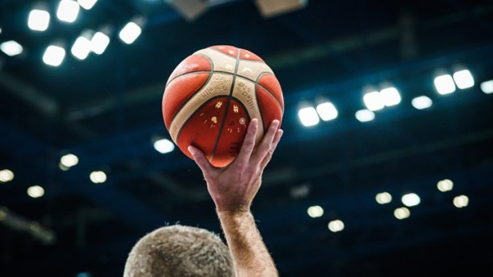 FIBA: «Δεν θα ανεχτούμε την κακομεταχείρηση των διαιτητών μας»