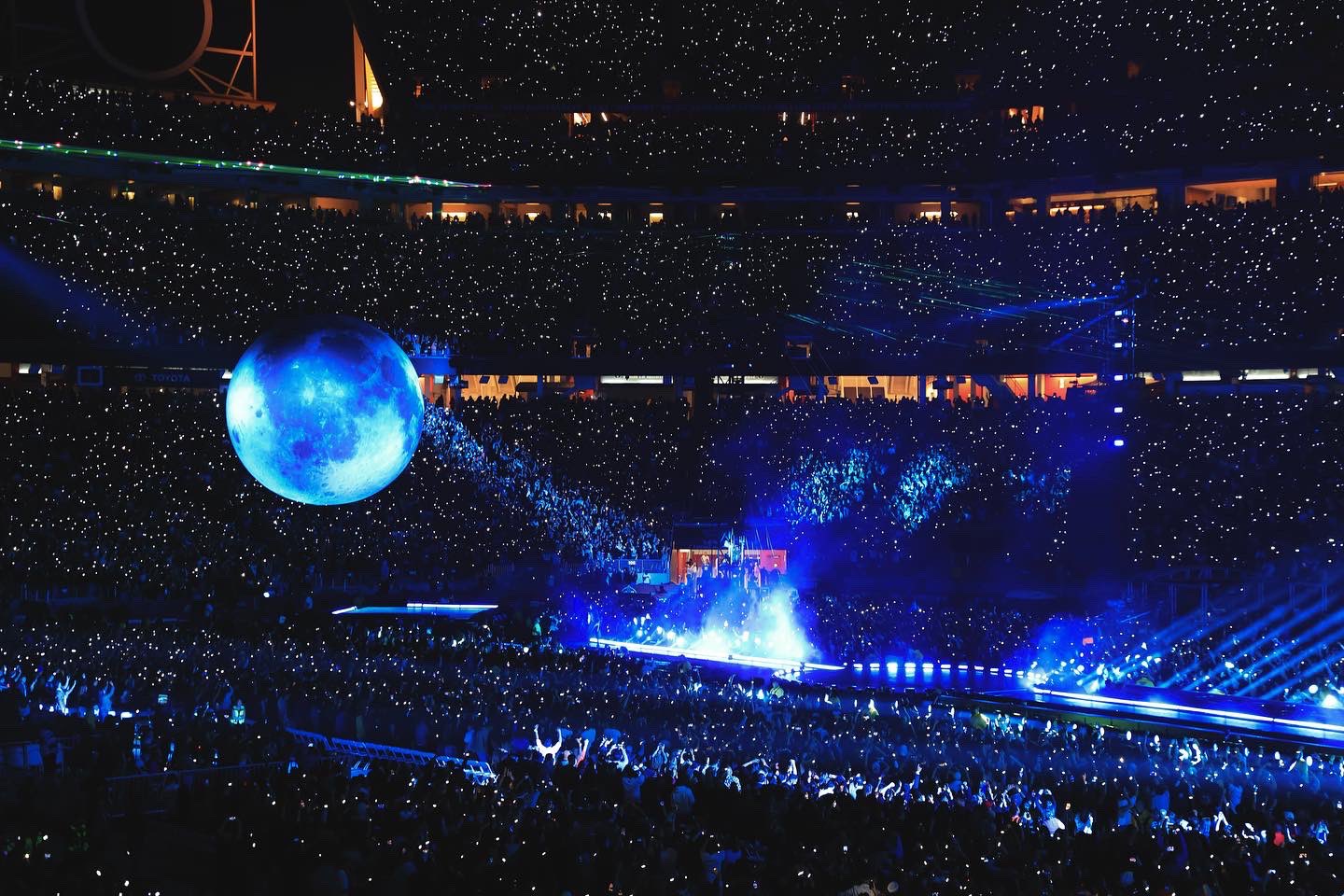 The Weeknd: Έκλεισε η φωνή του σε sold out συναυλία στο Λος Άντζελες – Διέκοψε και ζήτησε συγγνώμη